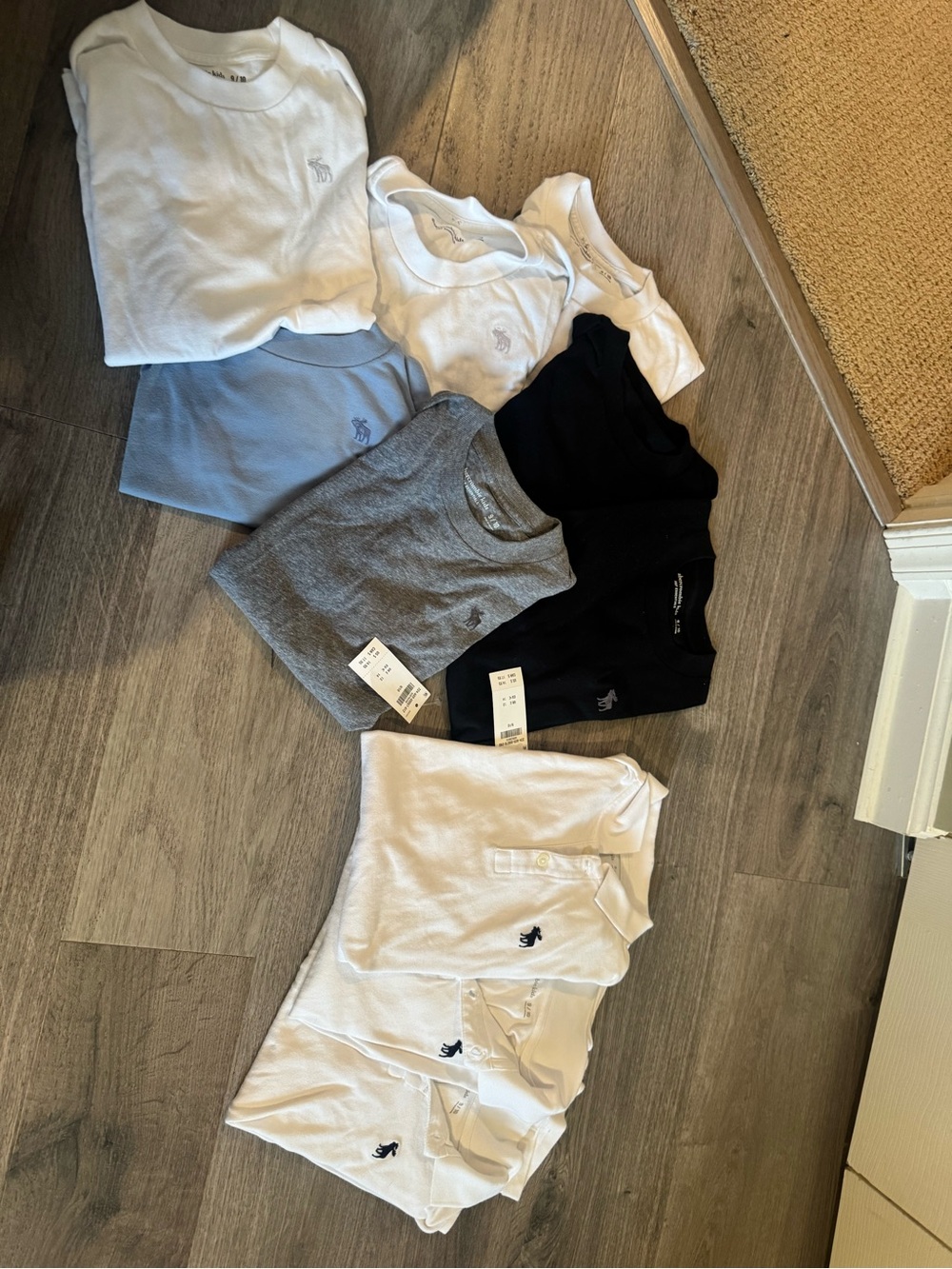 Bundle Abercrombie kids (10) Mixed Polo & Tee Set in White, Black, Gray, Blue